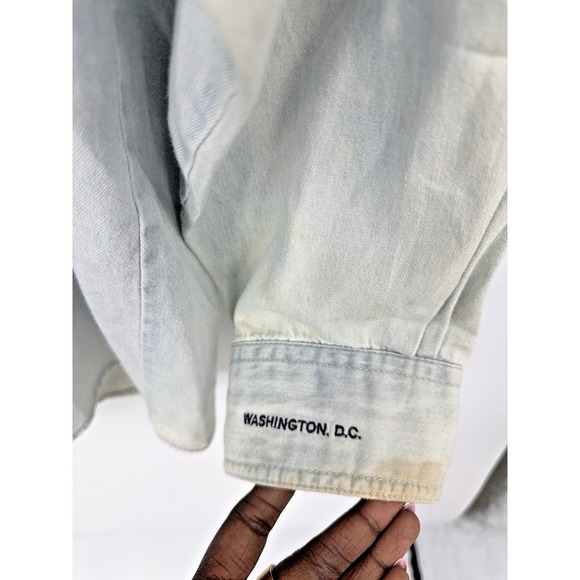 Vintage 80s 90s Hard Rock Cafe Washington D.C Denim Shirt Embroidered Size L - Picture 3 of 10